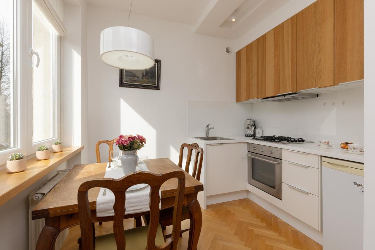 Koszykowa Sunny By Renters *